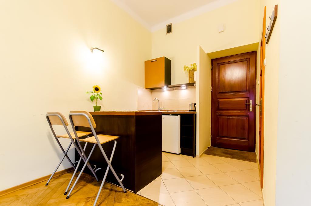 Fantasia Apartments Краків Екстер'єр фото