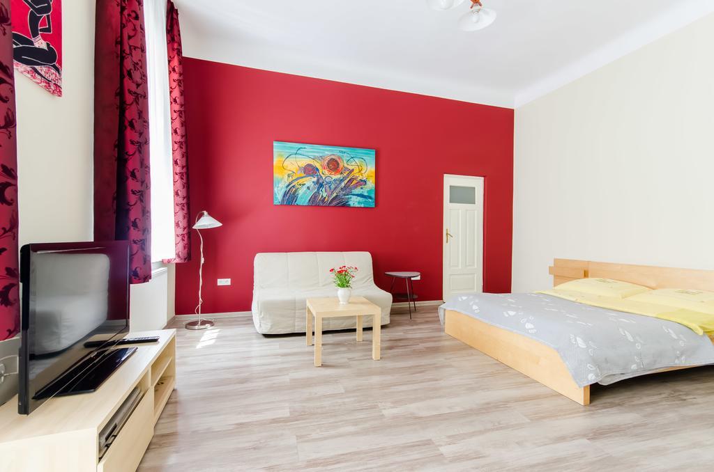 Fantasia Apartments Краків Екстер'єр фото