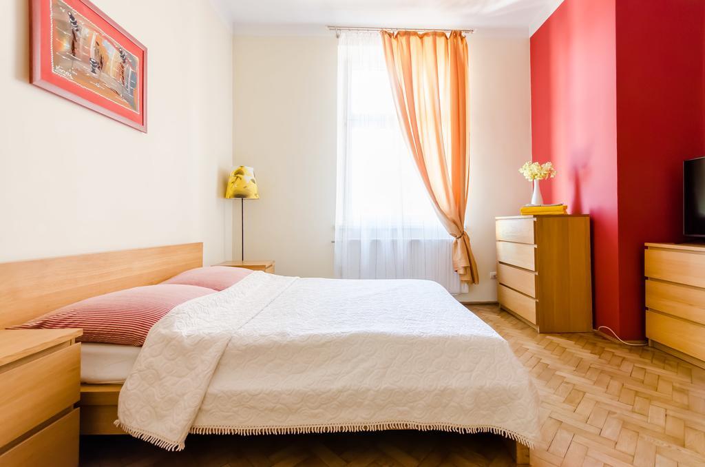 Fantasia Apartments Краків Екстер'єр фото