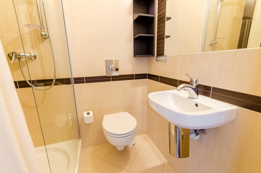 Fantasia Apartments Краків Екстер'єр фото